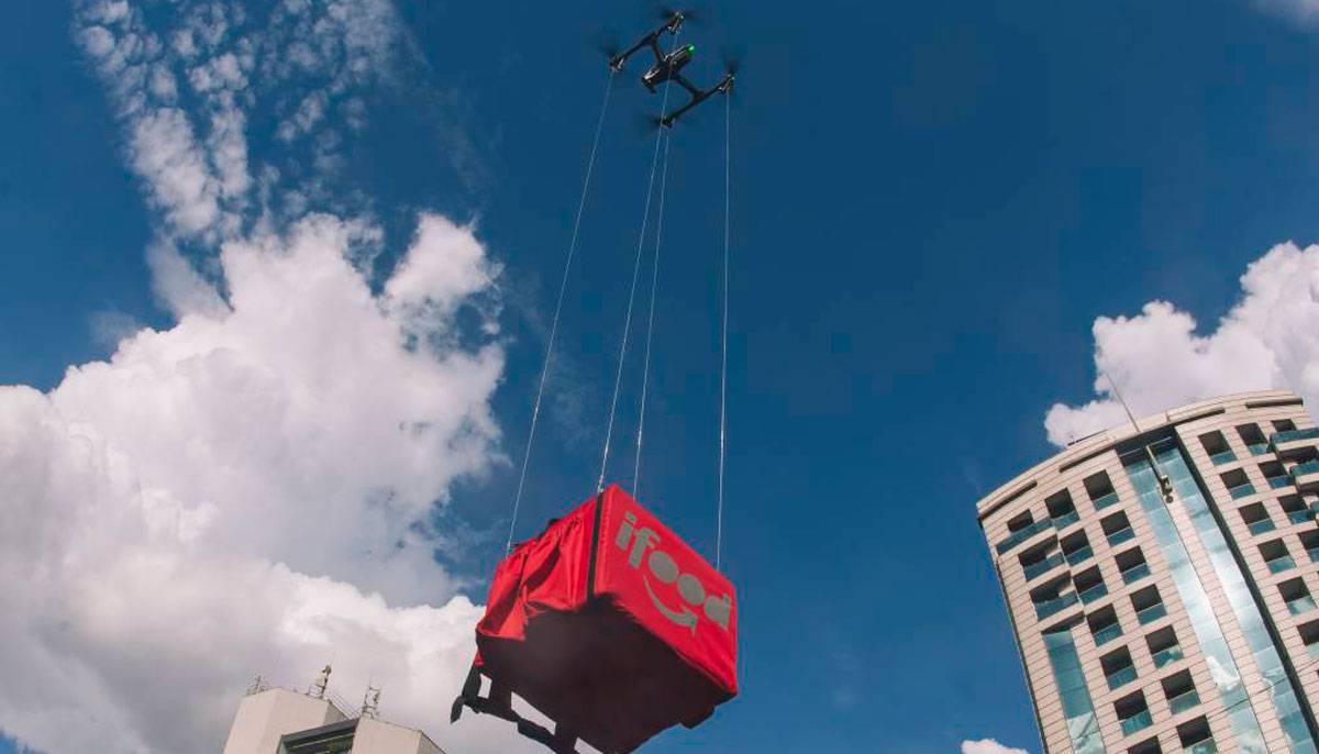 iFood faz testes para delivery de comida com drones no Brasil